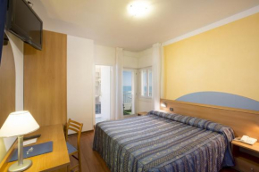 Отель Hotel Adria sul Mare  Каорле